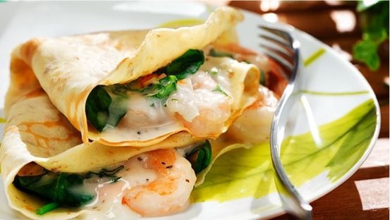Crêpes with Shrimp, Spinach and Herb Filling