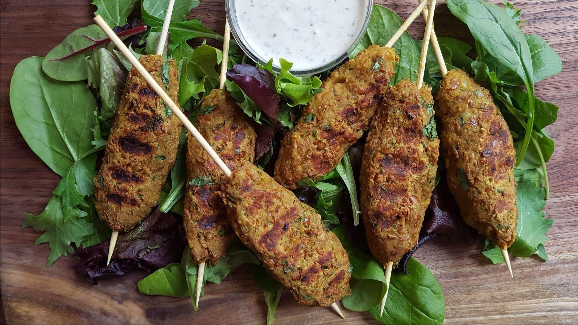 Lentil skewers with tahini sauce