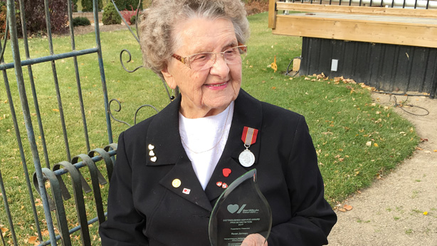 <p>Rose Jarman with the Heart &amp; Stroke Distinguished Service award, which she received in 2017.</p>
<div>&nbsp;</div>