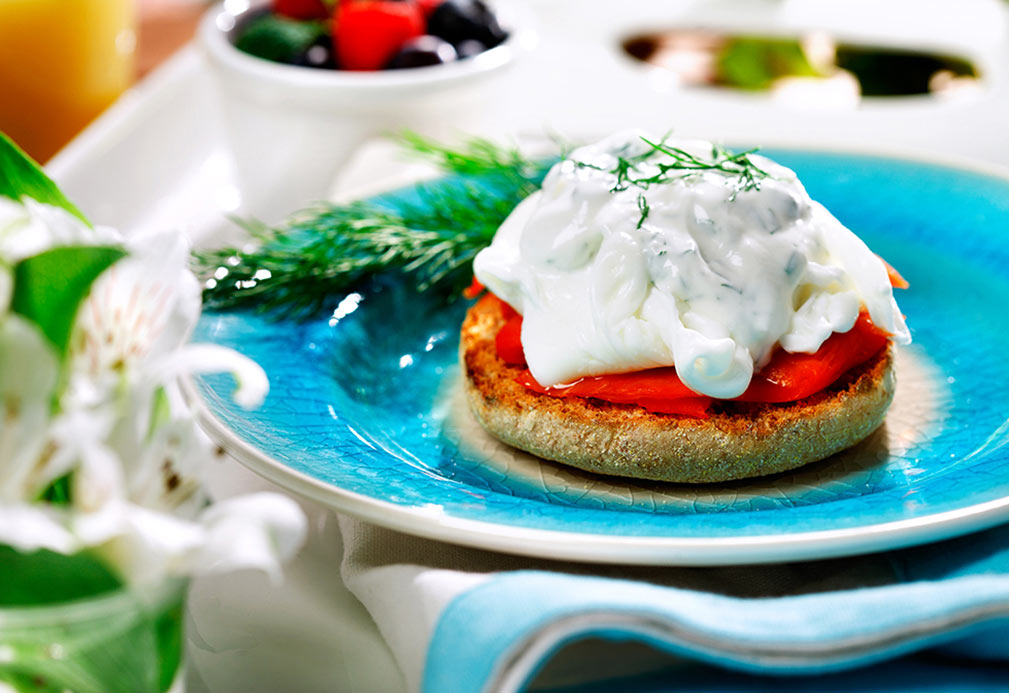 smoked salmon eggs benedict with creamy dill caper sauce