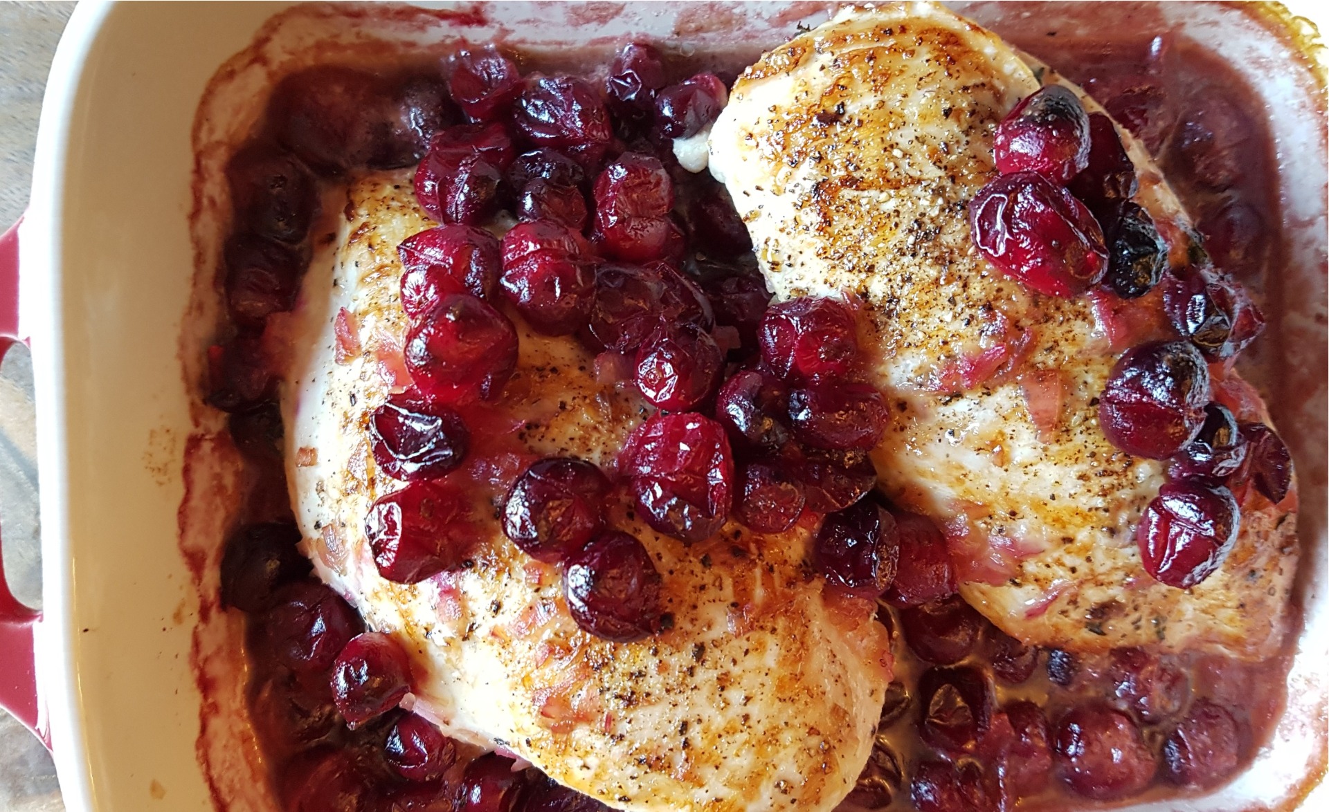 Stuffed chicken with cranberries