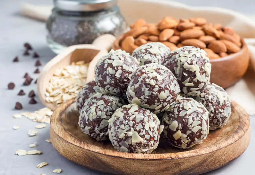 Chocolate almond bites | Heart and Stroke Foundation