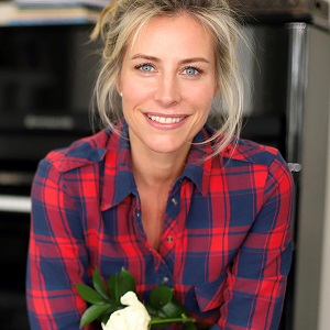 Actress, Columnist, and Blogger Julie du Page