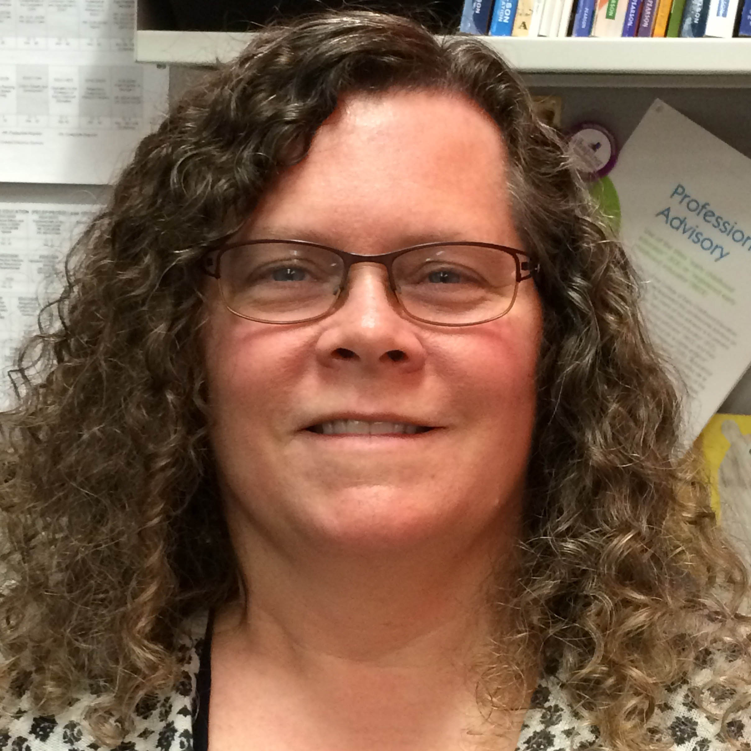 Andrea Davis headshot