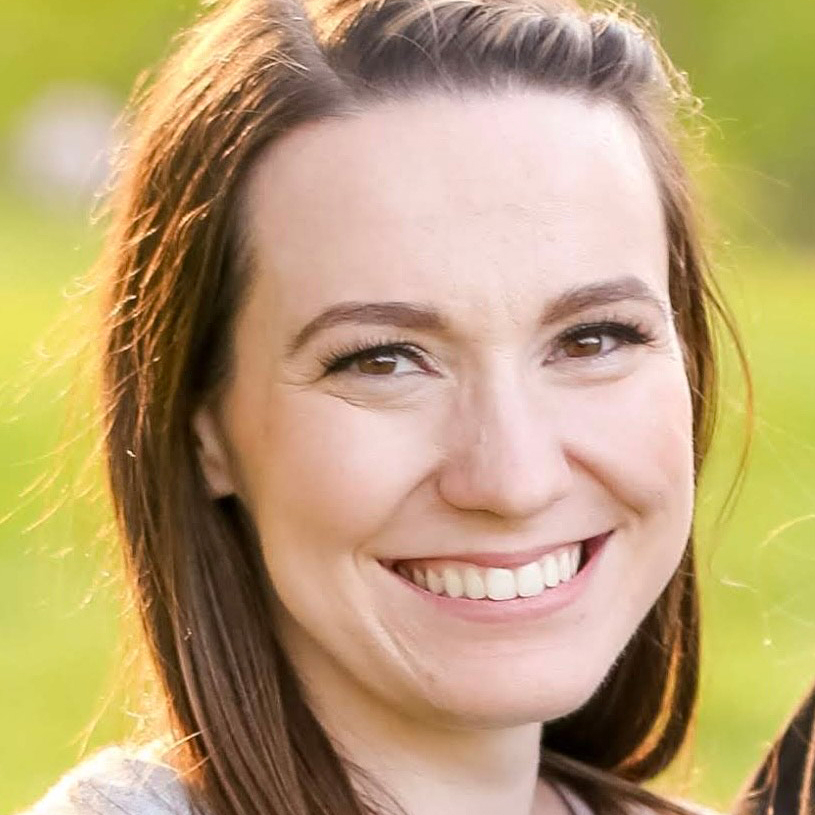 Lauren Carruthers headshot