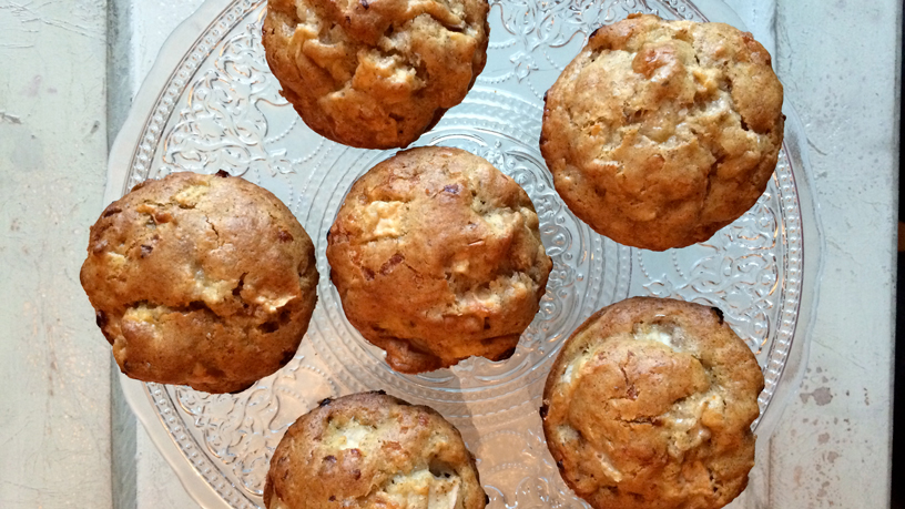 Apple maple cheddar muffins | Heart and Stroke Foundation