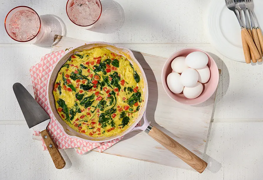 Spinach frittata served in a skillet