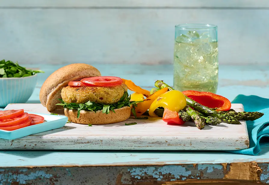 Salmon and quinoa patties | Heart and Stroke Foundation