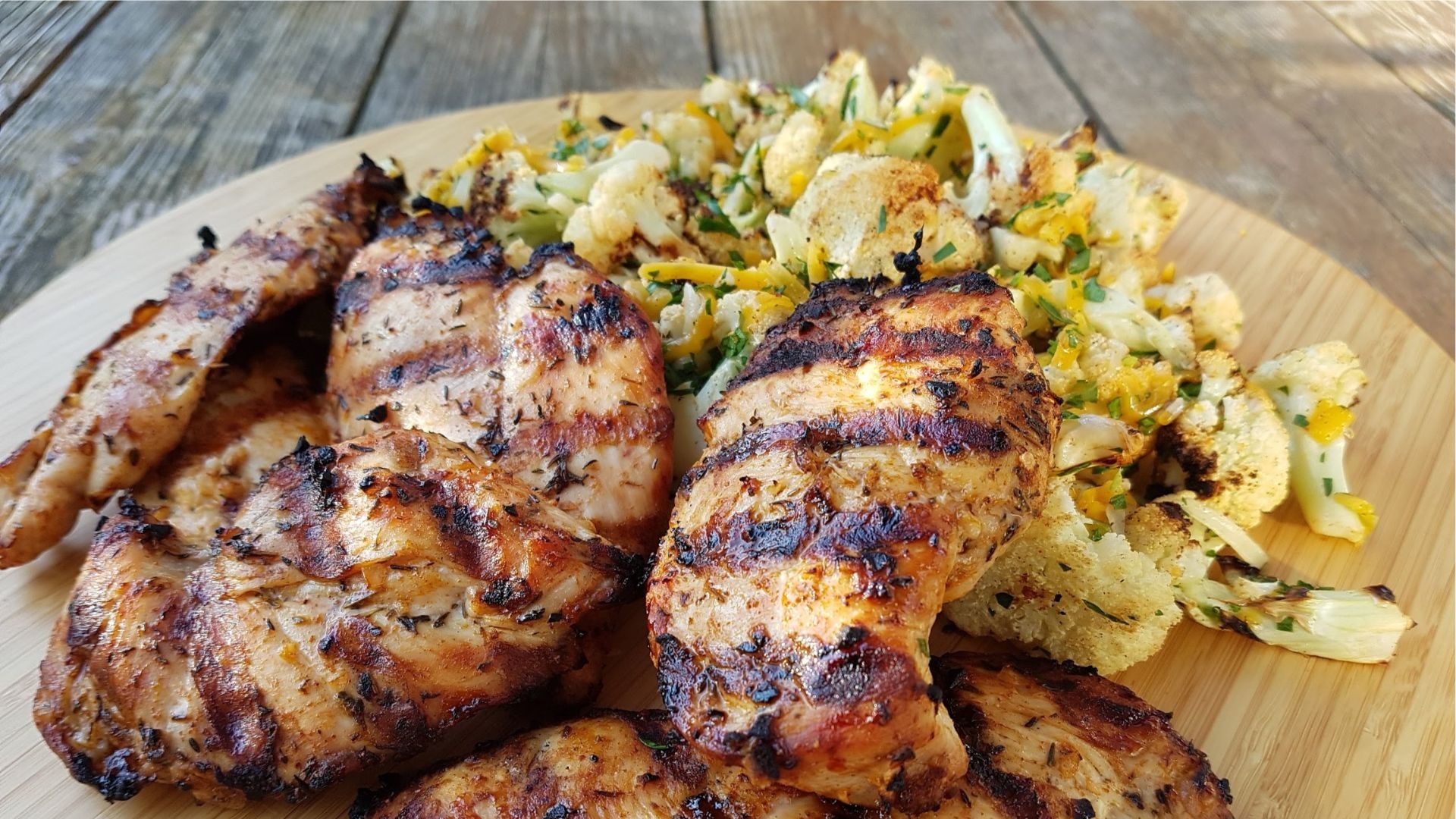 Grilled cauliflower and chicken dinner | Heart and Stroke Foundation