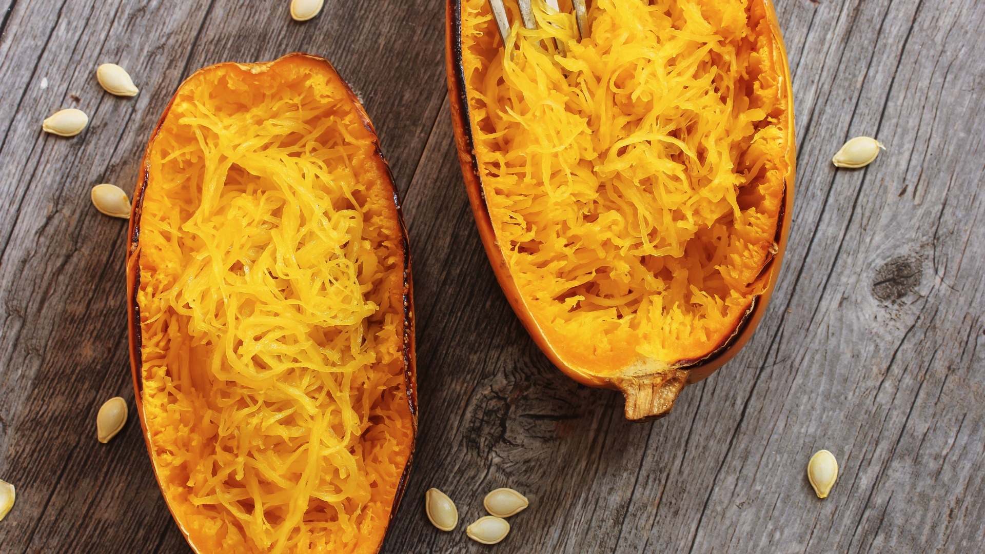 Spaghetti squash and turkey meatballs | Heart and Stroke Foundation