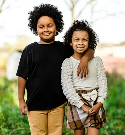Nora with her twin brother Koa.